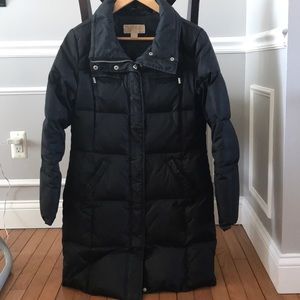 Michael kors Black puffer jacket!